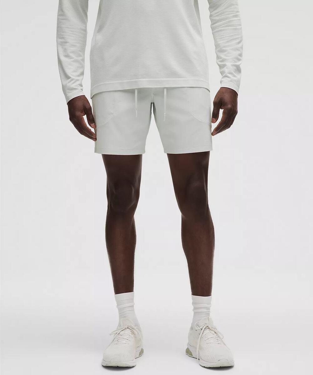 Lululemon Men’s License to Train Linerless Short 7"